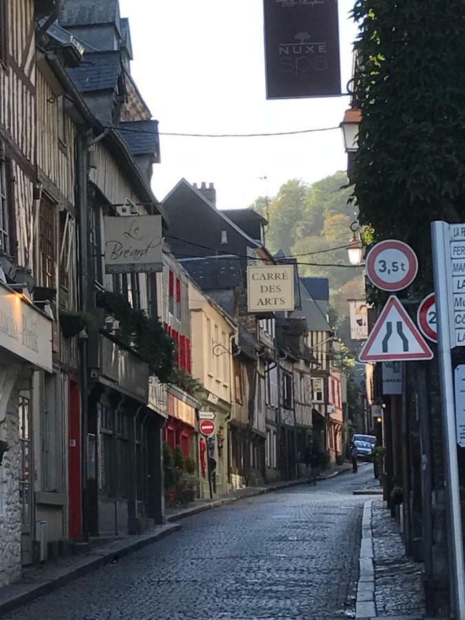Ferienwohnung La Bonbonniere De Sofi Honfleur Exterior foto